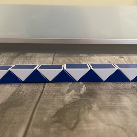 Fidget snake cube, puzzle - Picture 4 of 6